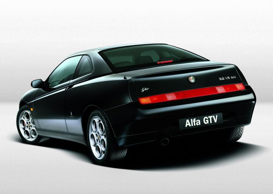  Alfa Romeo GTV (937C) 2003 года  (WW) (фото 18 из 19)